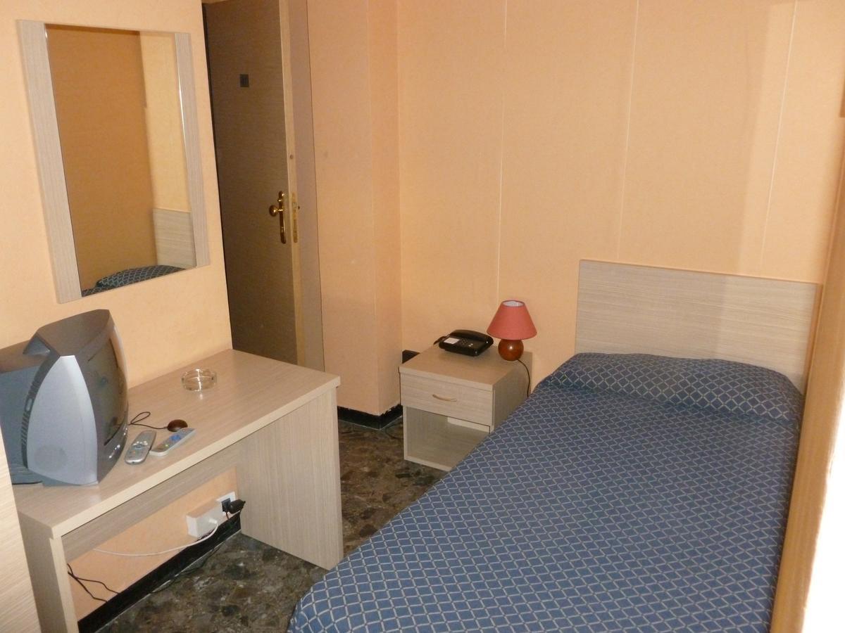 Triple Room,1012284568:JPEG